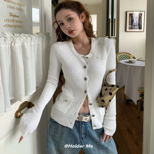 HOLDER韩版2025秋季新款时尚气质显瘦单排口圆领小香风毛衣外套女