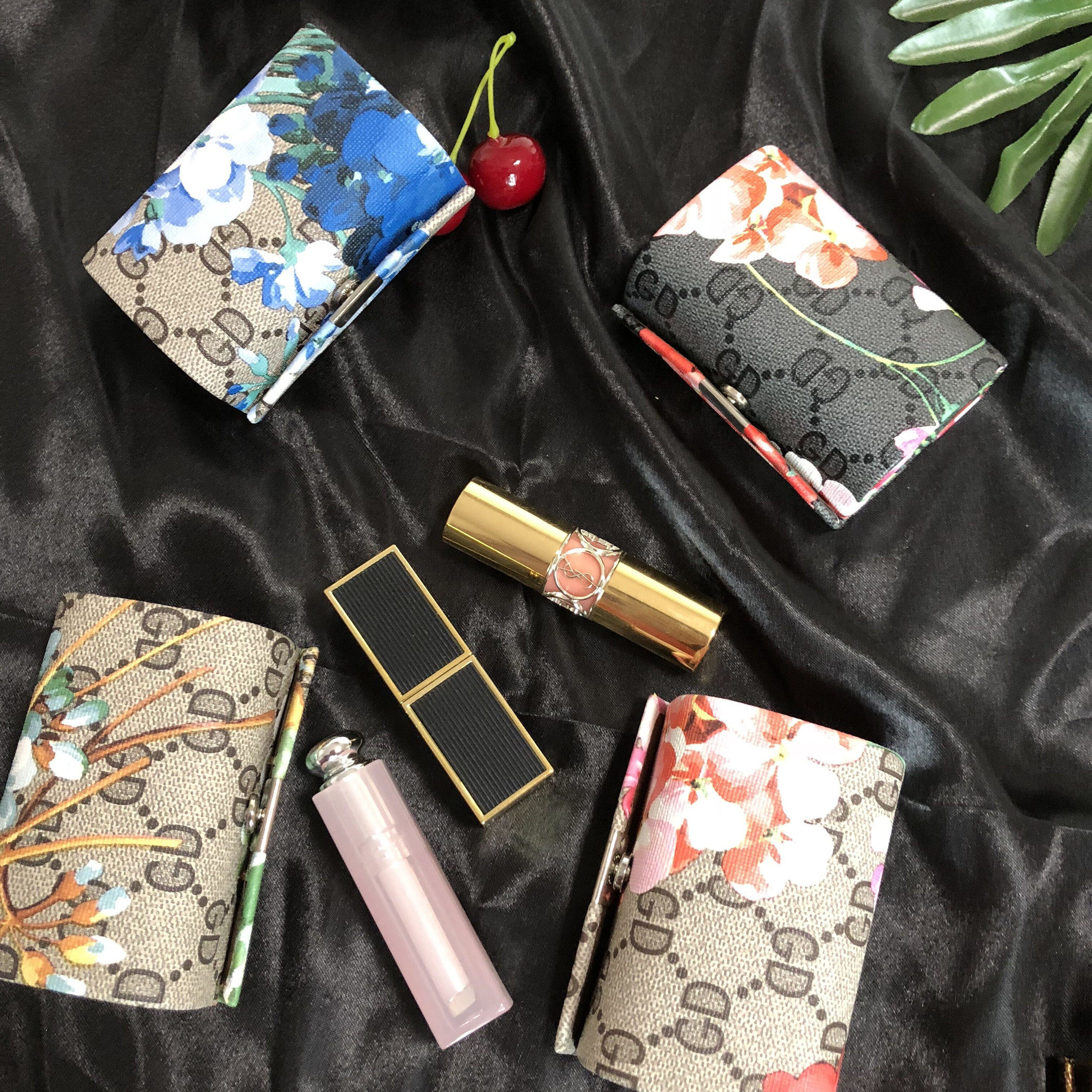 包邮 酒神印花皮质口红盒子带镜子保护唇膏香烟首饰盒配礼品盒装