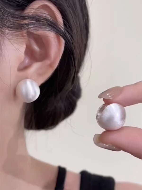 银针耳环2025新款爆款拉丝耳钉超火时尚轻奢防过敏高级感圆球耳饰