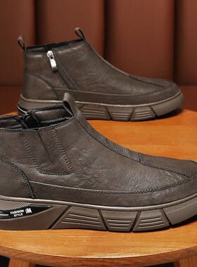 马丁靴男士潮流秋季新款时尚男高帮英伦工装靴休闲中筒百搭男靴