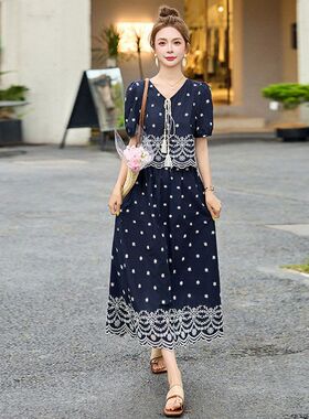 小香风时尚套装裙女2025年夏季百搭气质显瘦独特漂亮半身裙两件套