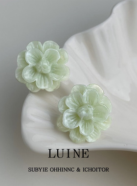 夏季清新薄荷曼波绿山茶花气质耳钉女甜美复古气质花朵简约耳饰品
