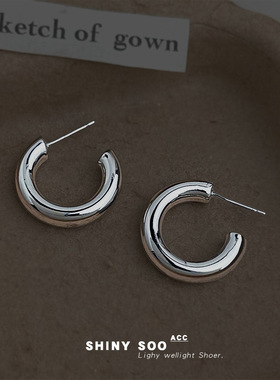 感冷淡风时尚简约光面空心几何金属质感圆形几何耳饰工厂耳环