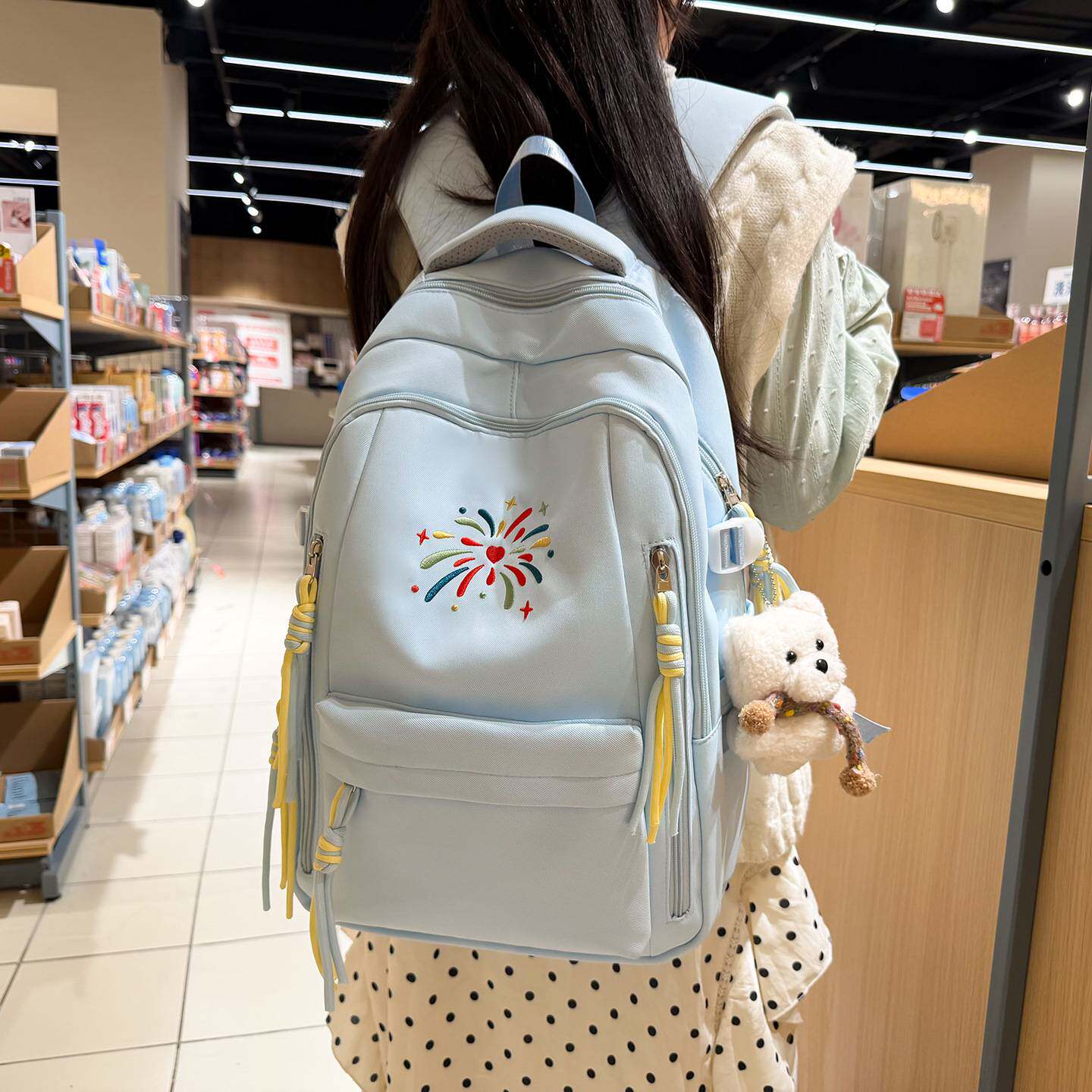 商场品牌休闲简约风烟花刺绣高中大学生双肩包女学生大容量高颜值