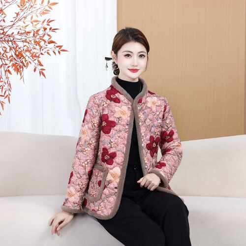 专柜品牌妈妈冬季短款棉衣加绒外套中老年人女冬装今年流行洋气保