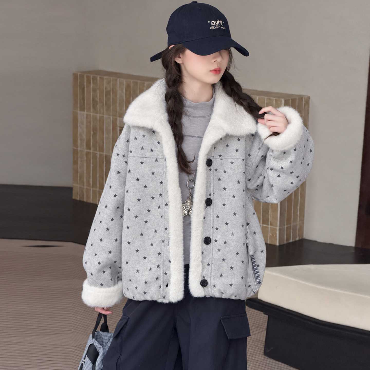 专柜品牌女童加绒外套秋冬季2026新款韩范时尚女大童毛呢上衣儿童