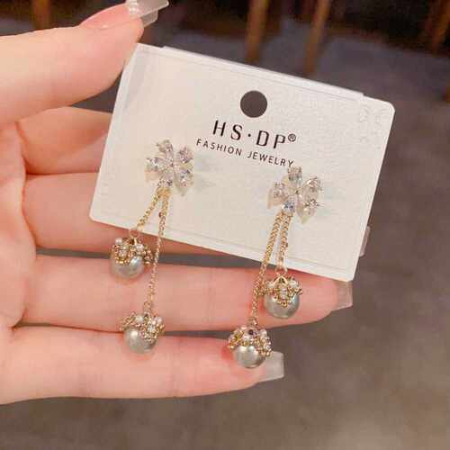 专柜品牌法式轻奢锆石花瓣珍珠流苏耳坠女气质百搭高级感长款显瘦