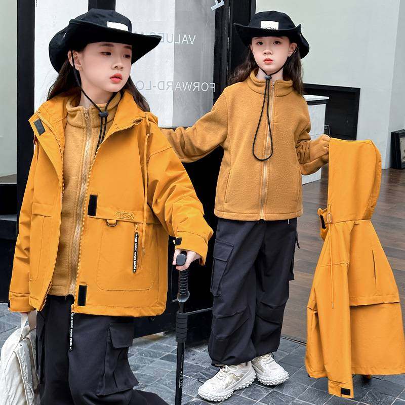 商场品牌女童冲锋衣外套儿童秋冬三合一风衣2025秋季中大童登山服