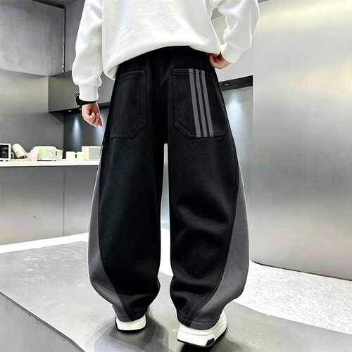 专柜品牌儿童装男童秋装裤子2026新款春秋款中大童运动裤卫裤秋季