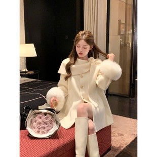 2025新款围脖领披肩双面呢子大衣女冬加厚可拆卸毛袖斗篷毛呢外套