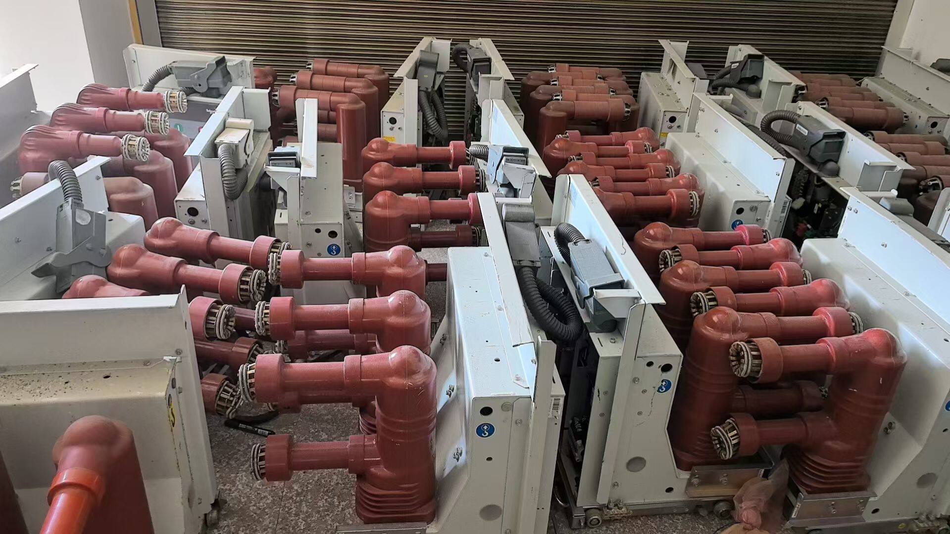出售维修出售所有配件ABB高压真空断路器保护开关VD4 12/630A125A