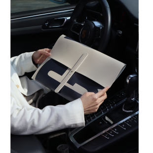 iPad皮革文件收纳袋 马鞍皮文件袋车载设计款 质然 DESIGN