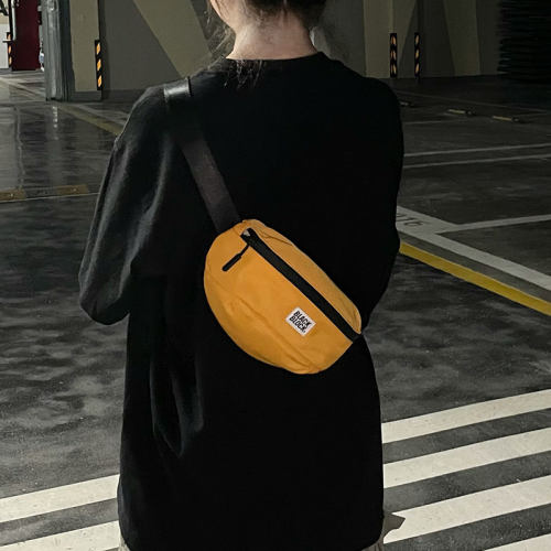 旅游潮牌斜挎包学生运动骑行胸包