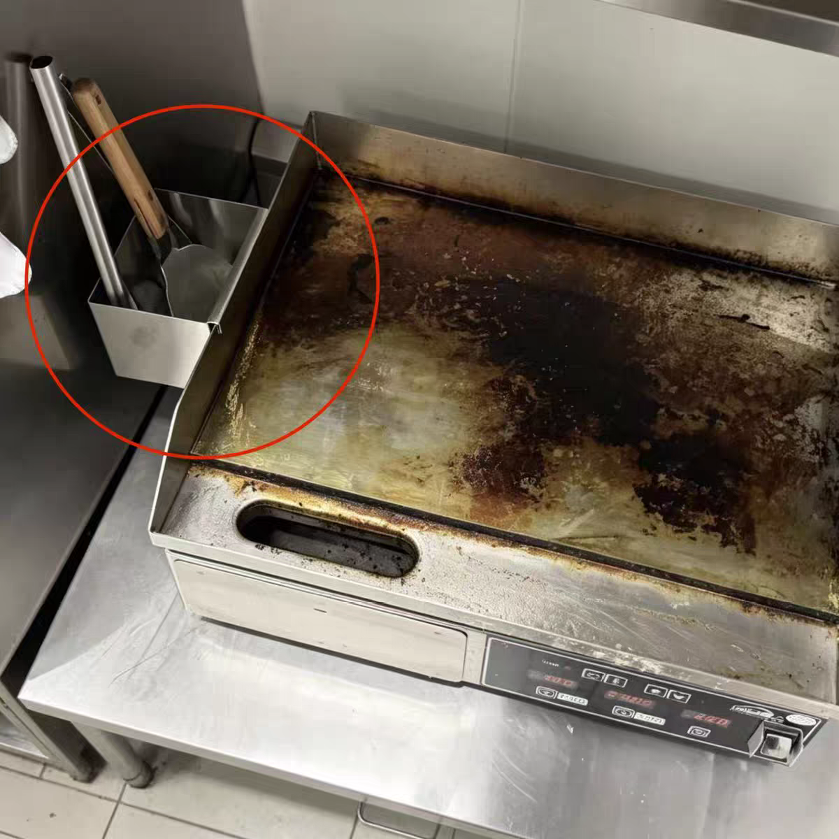 连锁店塔斯汀煎炉工具挂盒/华莱士扒炉铲刀收纳挂盒/食品夹工具