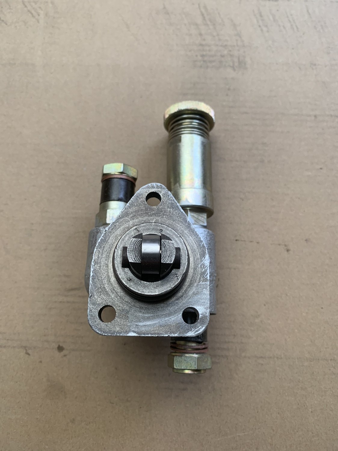 杨柴4102/常柴490/手油泵/输油泵