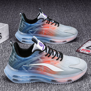 男鞋子2026新款春秋青少年初中学生大童旅游跑步休闲运动潮鞋春季