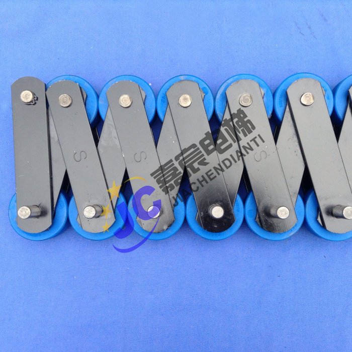 梯级大链 扶梯梯级链条 人行道大链 康力 申龙 节距133.33*轮子70