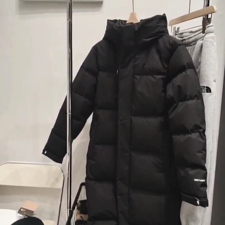 羽绒服男女情侣款防风保暖长款连帽加厚过膝户外2025冬季新款