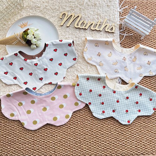 薄款花瓣口水巾婴儿360度圆形旋转新生婴儿纯棉小围嘴宝宝防吐奶