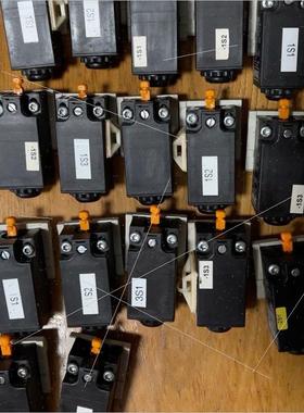 议价RITTAL威图门开关SZ2586威图行程开关机件