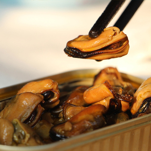 威海市即食油浸烟熏贻贝海虹肉罐头淡菜青口休闲海鲜85g6盒包邮