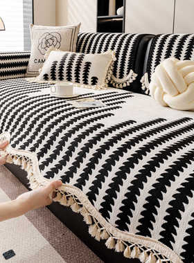 2025新款复古高级感雪尼尔沙发垫四季通用直排防滑沙发坐垫子套罩