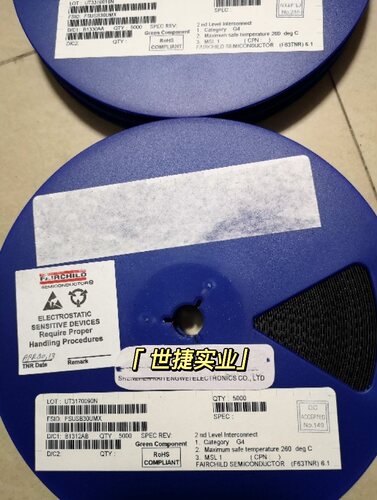 FSUSB30UMX GJ UMLP-10L USB2.0开关IC 全新原装现货 可直拍 QFN