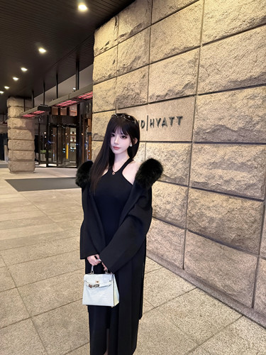 Eva君君酱韩系高级感狐狸毛领连帽羊绒开衫毛呢中长款大衣外套女