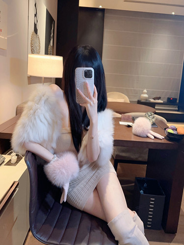 Eva君君酱韩系狐狸毛廓形落肩马甲皮草外套女气质高级感披肩上衣