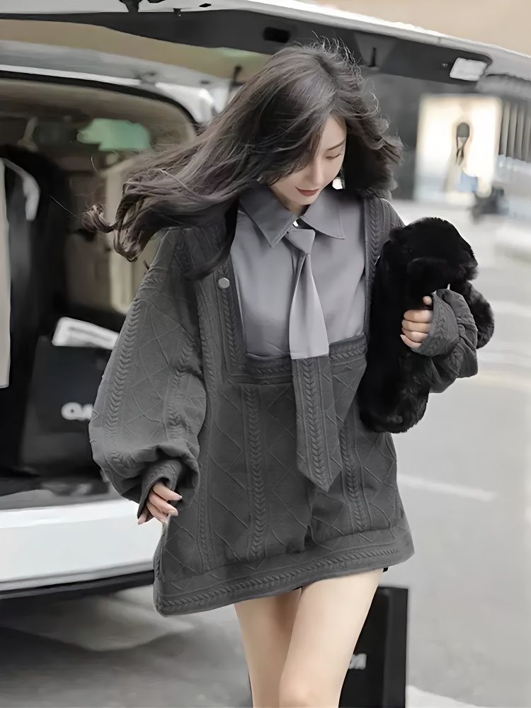 假两件灰色慵懒风卫衣女秋冬2023新款POLO领外穿设计感领带上衣潮