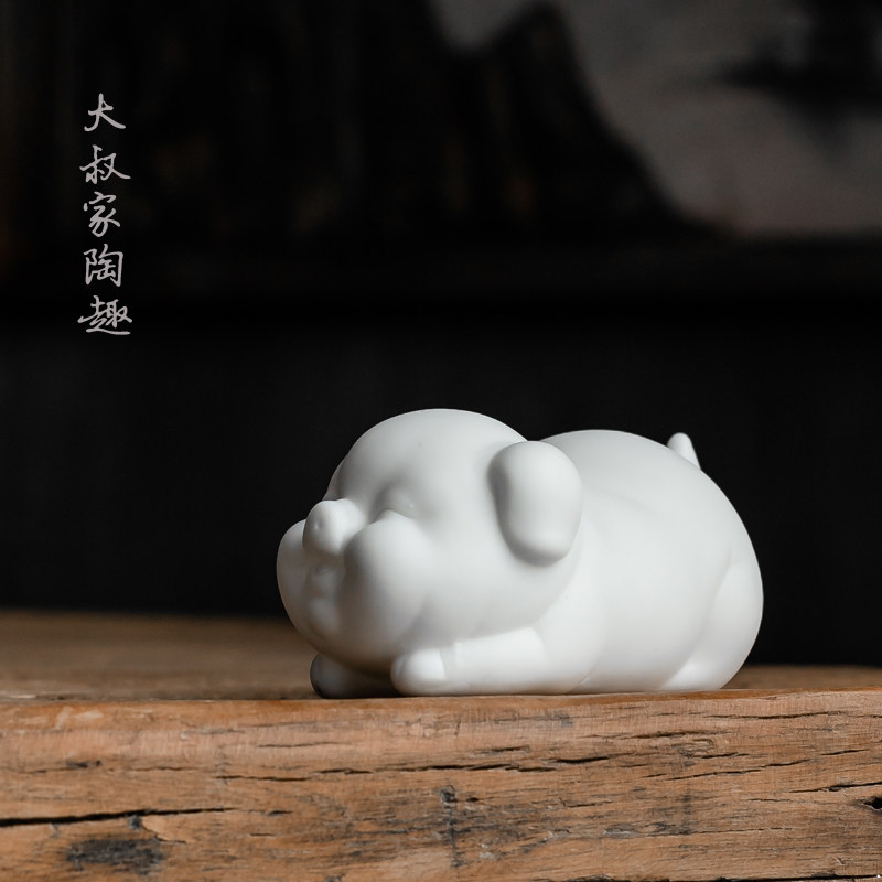 新店新款创意白玉瓷小猪摆件可爱少女心茶宠茶玩手工陶瓷家居包邮