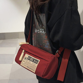 日系ins风小挎包男士 潮牌小众设计感斜挎包简约百搭出行运动包女