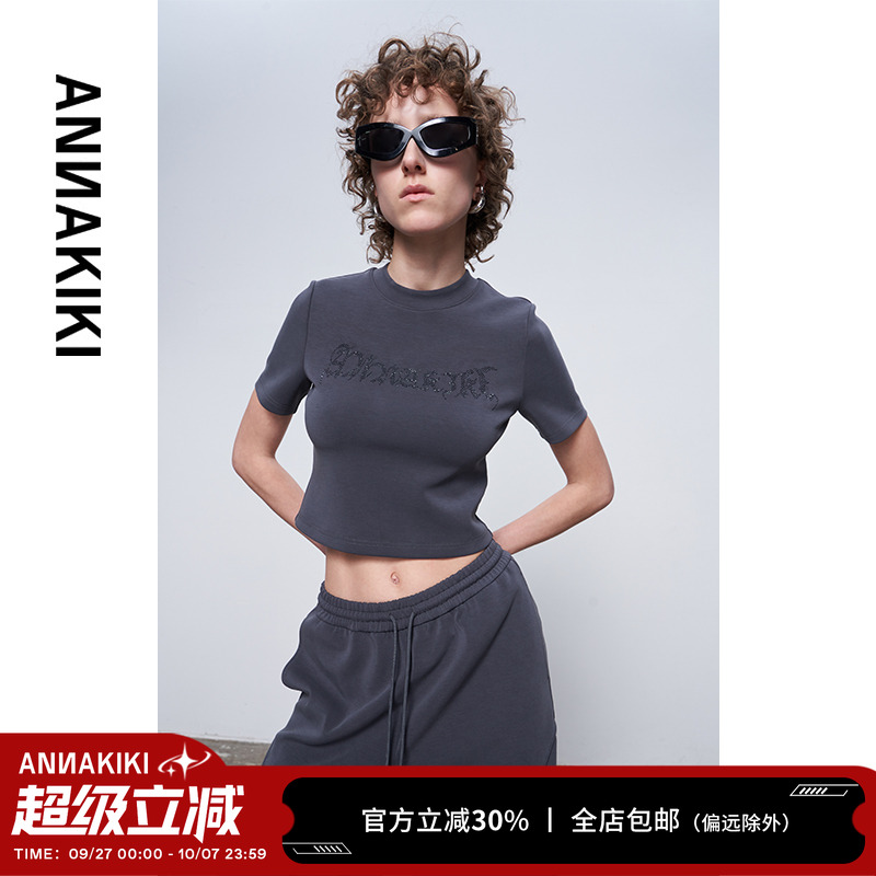 ANNAKIKI小众Logo烫钻短T恤