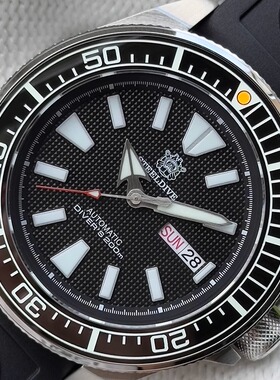 BGW9蓝色夜光蓝宝石玻璃 NH36自动 200m防水男士潜水表带陶瓷表圈