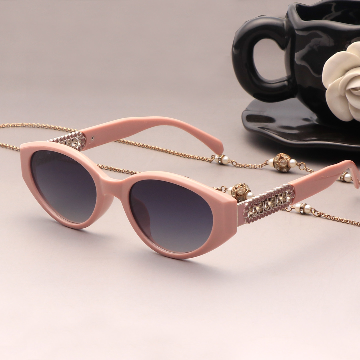 高级感复古猫眼墨镜女潮防晒小框粉色偏光太阳镜网红街拍春夏小脸