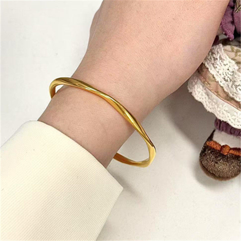 古法传承金包银莫比乌斯环手镯女波浪素圈实心镯子手环送女友礼物