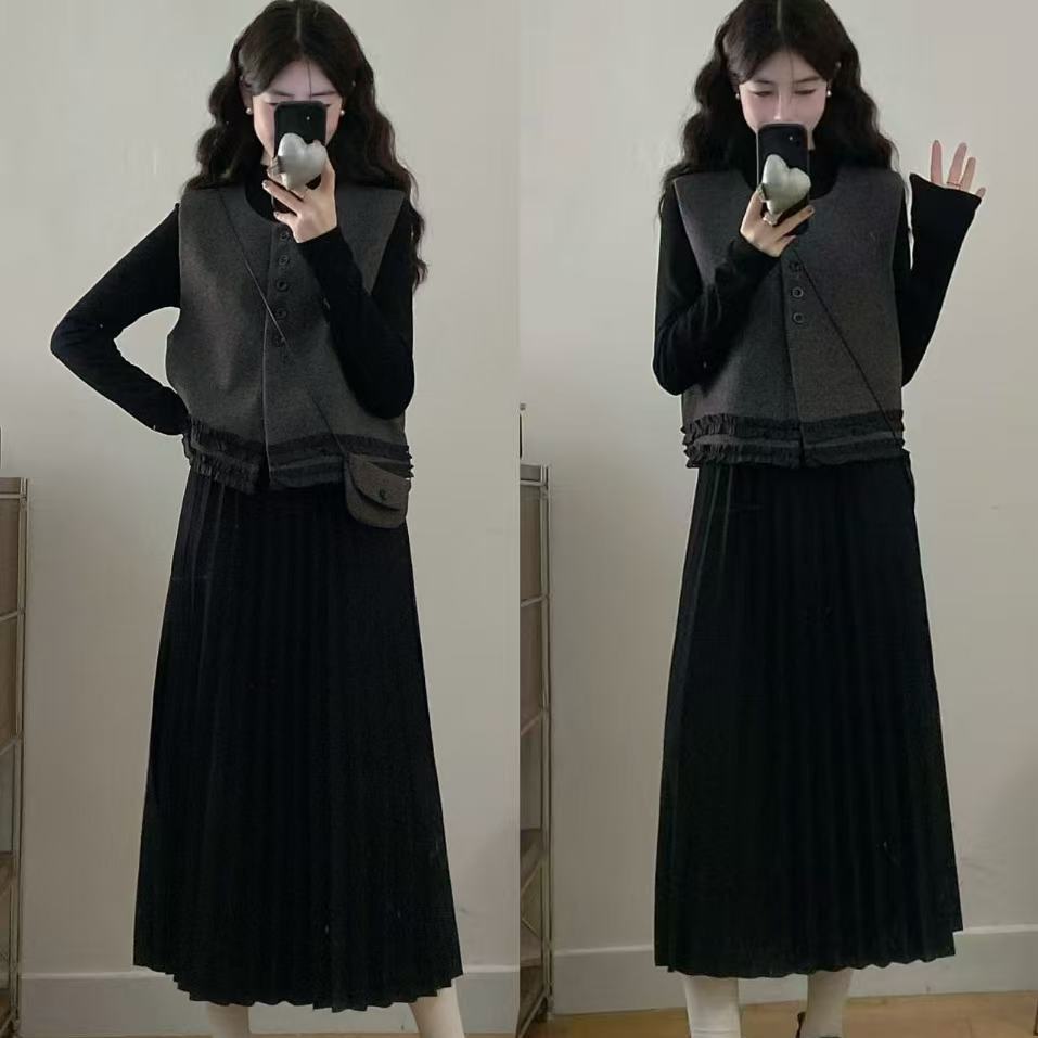 实拍~秋冬新款时尚法式气质高级感马甲+半高领压折连衣裙两件套,女装/女士精品,时尚套装,淘宝优惠券,粉丝福利购,淘宝优惠卷