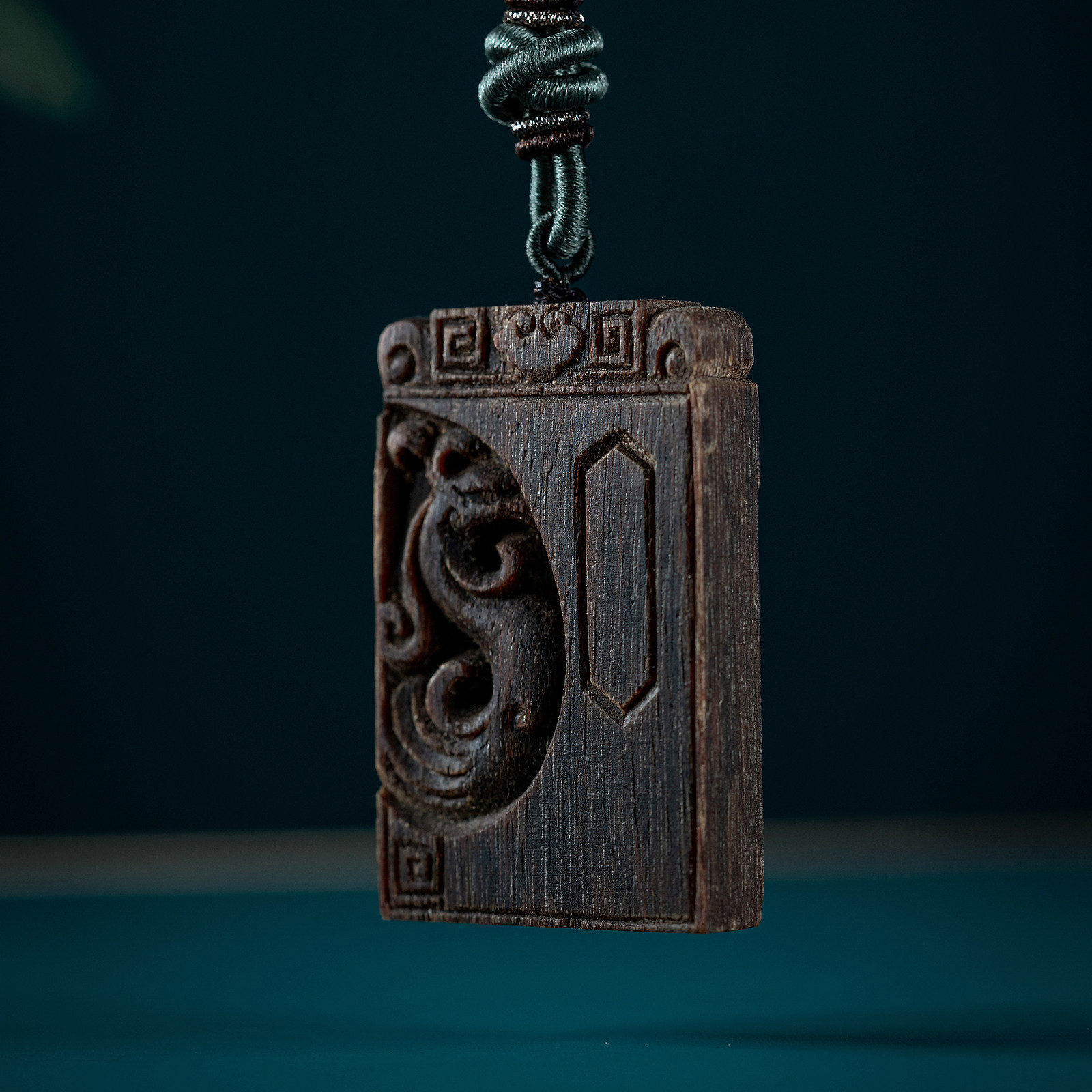 天然越南芽庄黑棋楠沉香吊坠雕刻凤凰呈祥项链沉水级奇楠挂件牌子