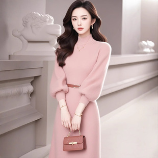 法式气质显瘦女神范高级感富家千金风粉色针织内搭连衣裙子秋冬