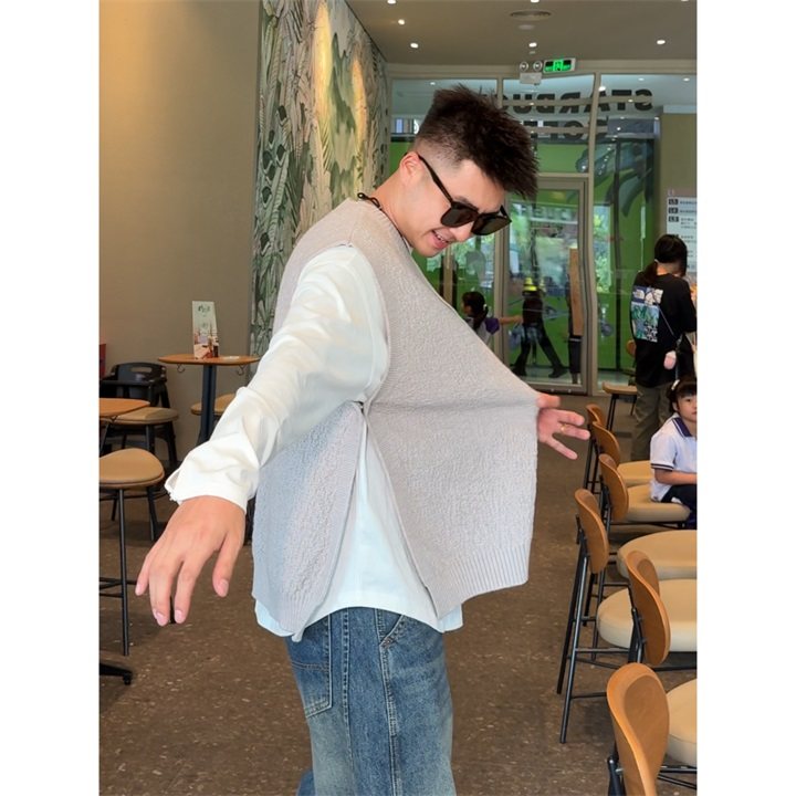 YULE语乐 9801侧开叉V领颗粒感针织马甲秋季休闲宽松重磅无袖毛衣