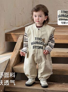 婴儿2026春季新款背带裤套装男女宝宝新生儿春款卡通外出爬服哈衣