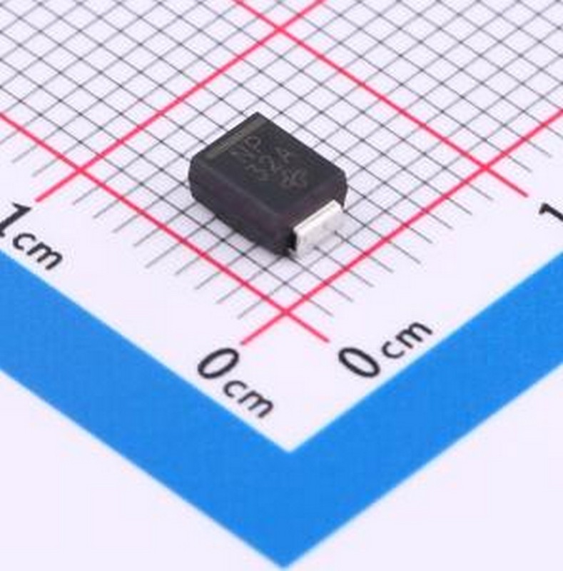 5只 SMBJ70A-E3/52 静电和浪涌保护(TVS/ESD) SMBJ70A-E3/52 DO-2