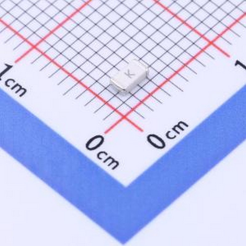 QF1206F3A00T 一次性保险丝 32V 3A 1206