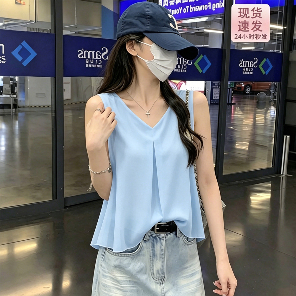 浅蓝色短款吊带雪纺背心女夏内搭新款无袖时尚V领胖妹宽松遮肚子图片