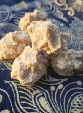 古法土碱植物灰碱靛蓝古法建缸材料蓝靛固色剂草木染植物染媒染剂
