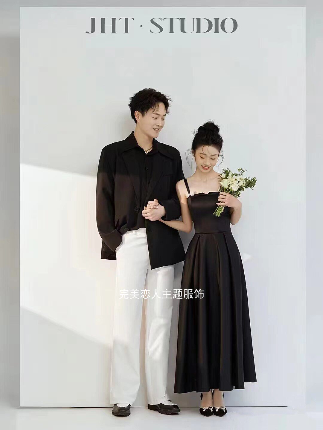 霓冰珊法式通勤白色上衣长袖衬衫设计感小众夏季薄款新款中袖衬衣