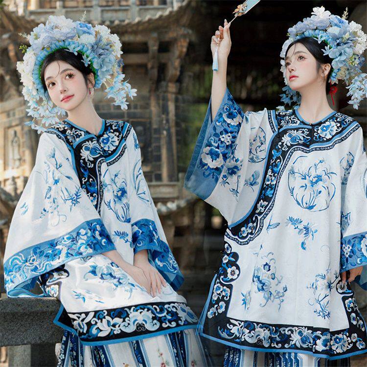 女簪花印花青花瓷复古清女格格服