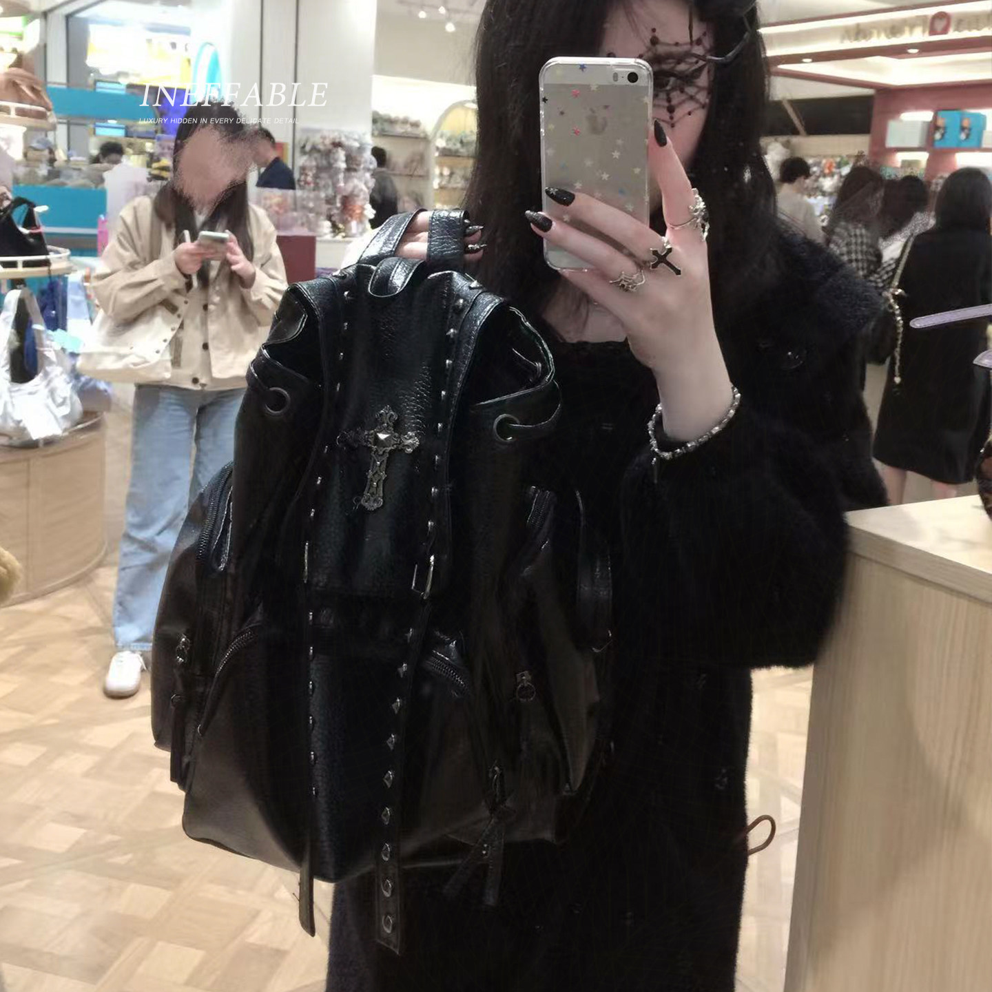 NYX暗黑朋克风十字架铆钉双肩包小众复古哥特背包大容量通勤书包