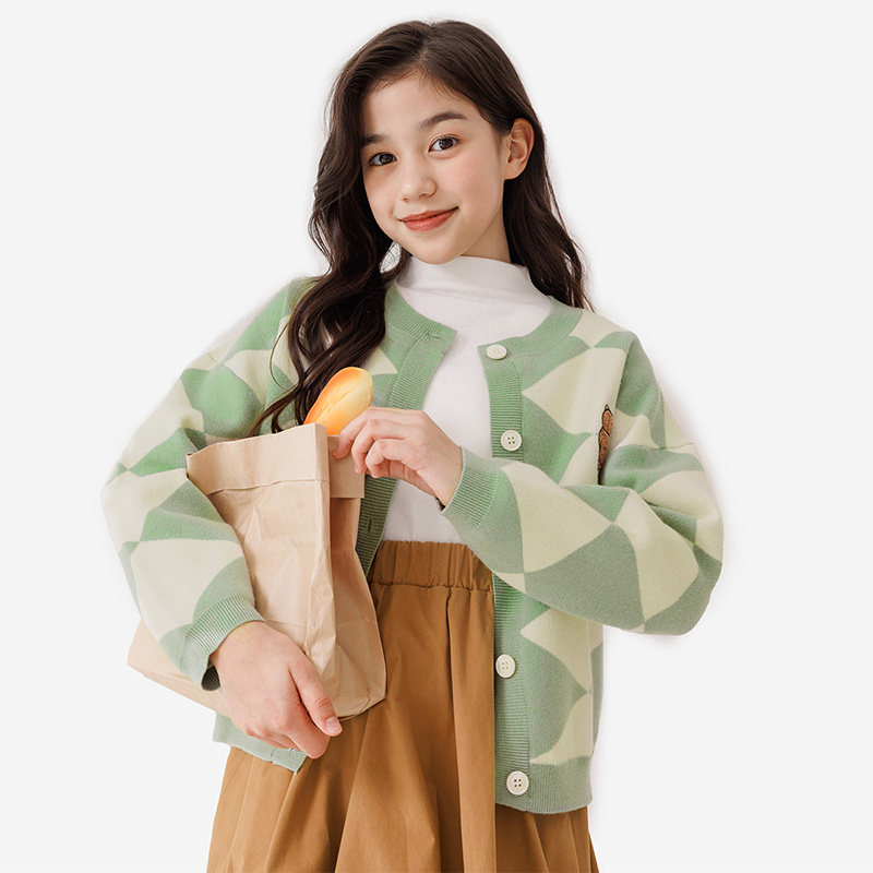 童装女童针织开衫女孩秋季新款中大童复古棱格轻暖外套