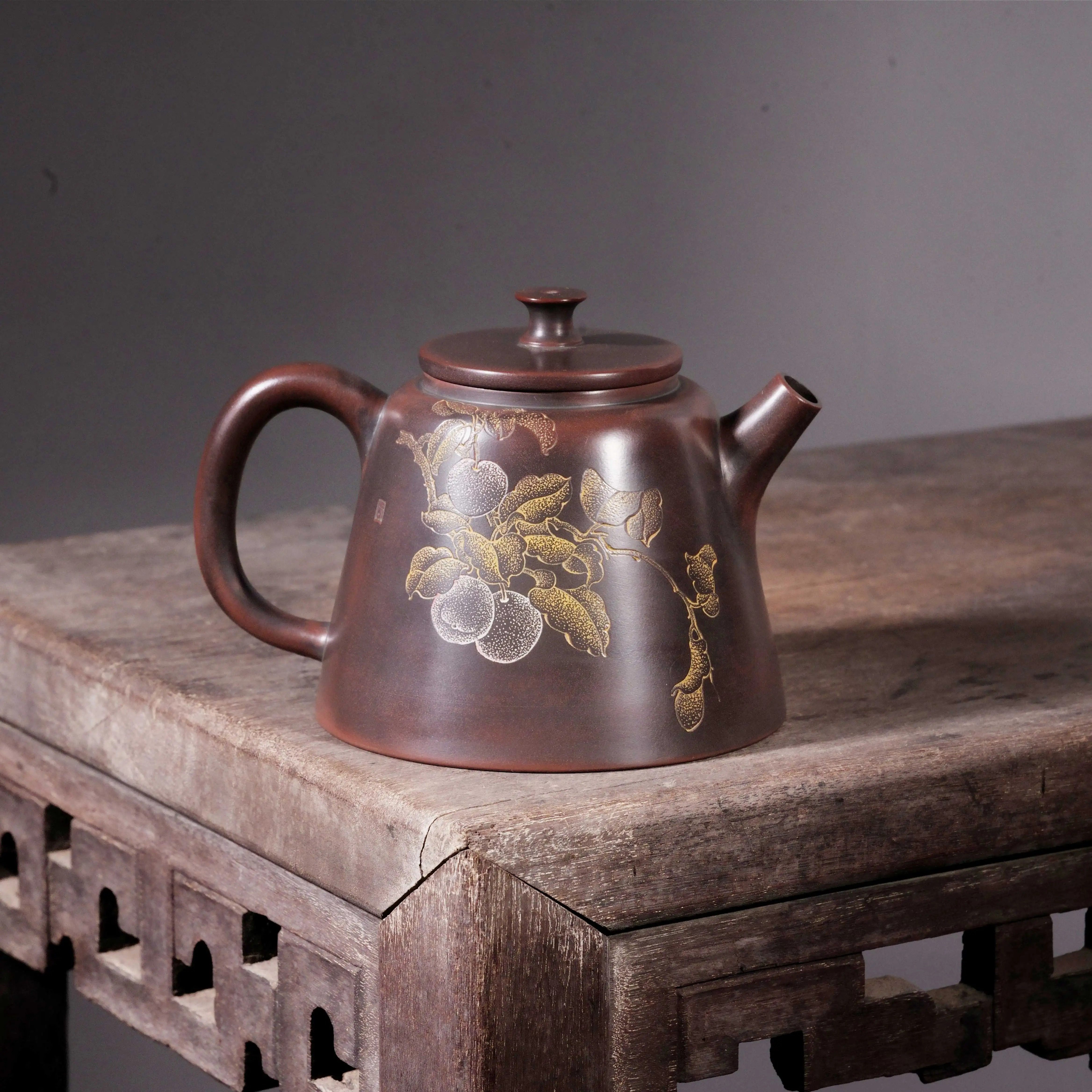 雅趣壶 手工精品雕刻坭兴陶茶壶 唐天源出品 170cc古典梅花风格